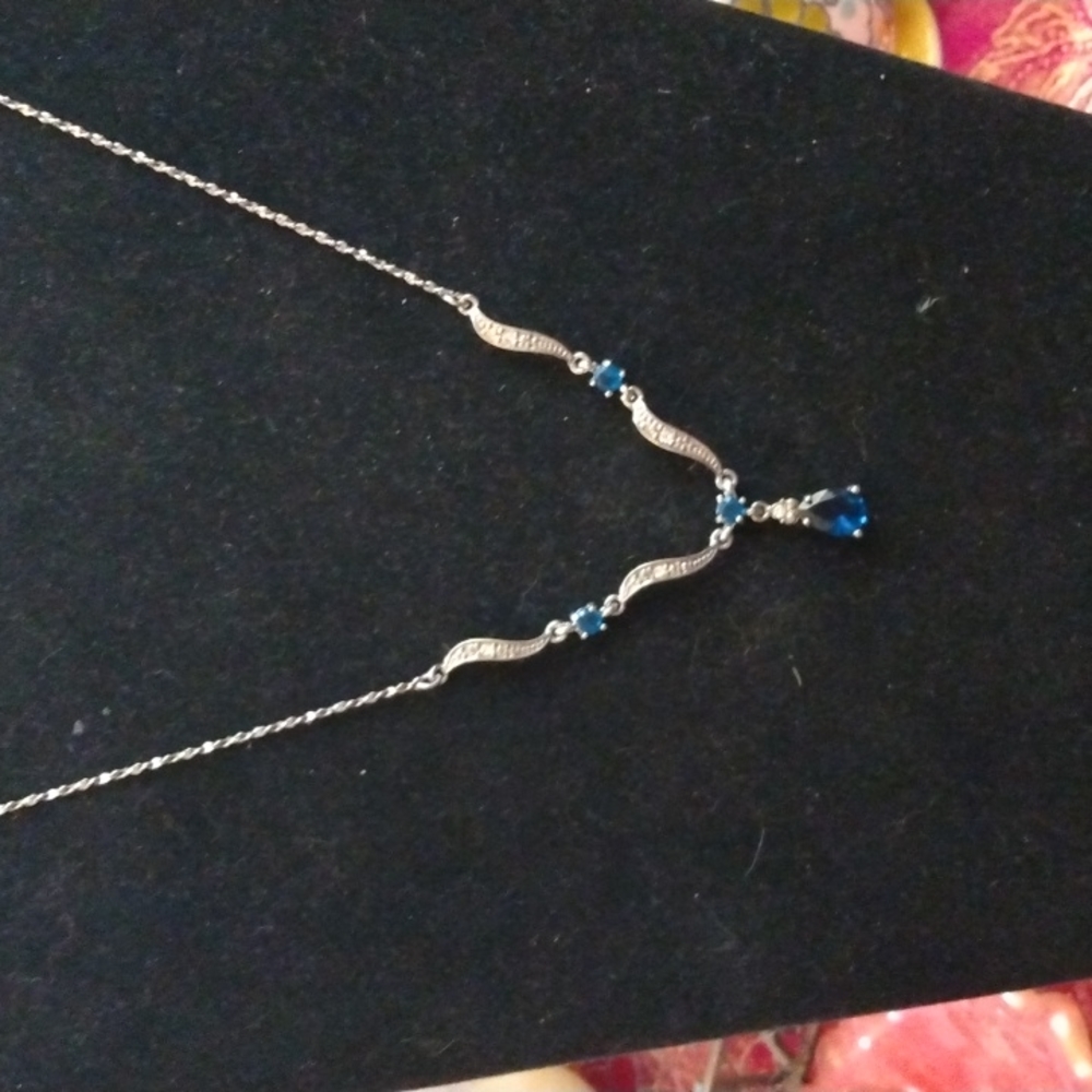 1928 style rhinestone necklace blue and silver